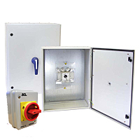 SCL Enclosed Isolators